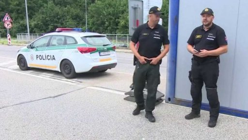 Zpřísnění pro cesty na Slovensko