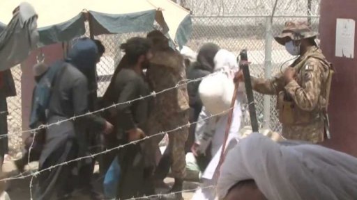 Vojenské cvičení poblíž hranic s Afghánistánem