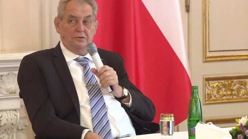 Prezident kritizoval odchod z Afghánistánu