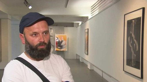 Dům fotografie uvádí Jiřího Thýna