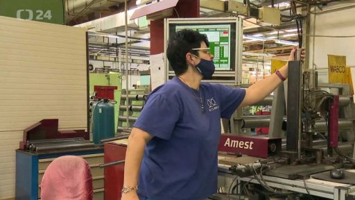 Ekonomika v tuzemsku