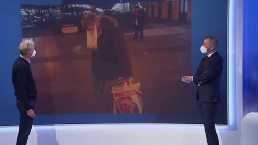 Kříže na Staroměstském náměstí objektivem Jana Šibíka