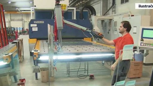 Proč je sklo průhledné?