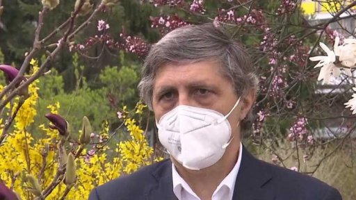 Věda kolem nás: jak rostliny poznají, kdy kvést?