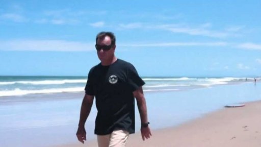 Klub lidí pokousaných žraloky