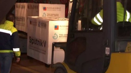 Koaliční krize na Slovensku + rozhovor s L. Gudkovem