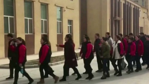 Systematické přesídlování Ujgurů v Číně + rozhovor s O. Klimešem