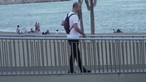 Slepý muž vynalezl chytrou hůl