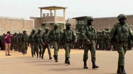 Mosambik: nová fronta v boji proti islamistům + rozhovor s J. Kofroněm