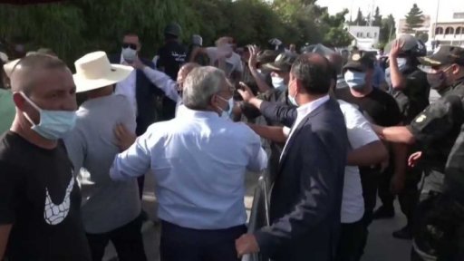 Politická bouře v Tunisku