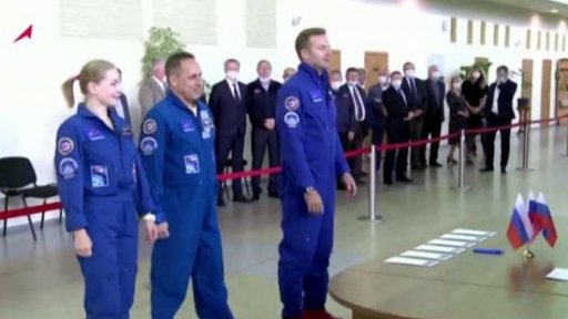 Vesmírné závody: věda i umění + rozhovor s T. Přibylem