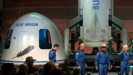 William Shatner v 90 letech letěl do vesmíru + rozhovor se Z. Kalvachem