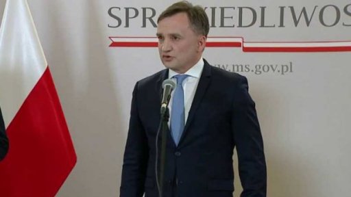 Vyostřený spor mezi EU a Polskem