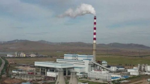 Klimatická dohoda ohrožená zákulisními tahy + rozhovor s M. Trnkou