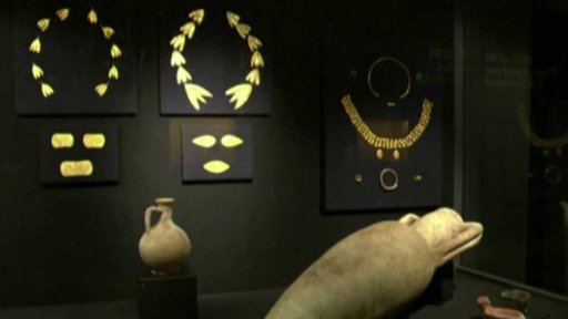 Ukrajina získá krymské zlato + rozhovor s J. Pazderkou