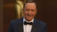 Herec Kevin Spacey musí platit