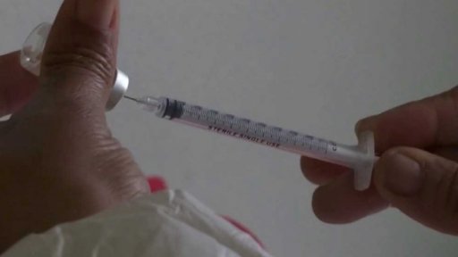 Finanční odměna za kritiku vakcíny