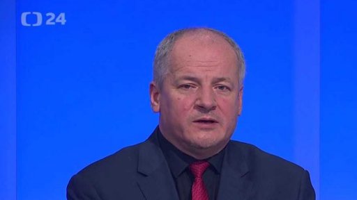 Epidemie nepolevuje, zpřísňují se opatření