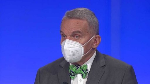 Nemocnice se plní pacienty s covidem-19