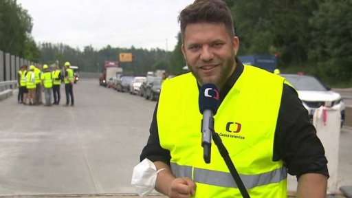 Tweet týdne: tisková konference na D1 o D1