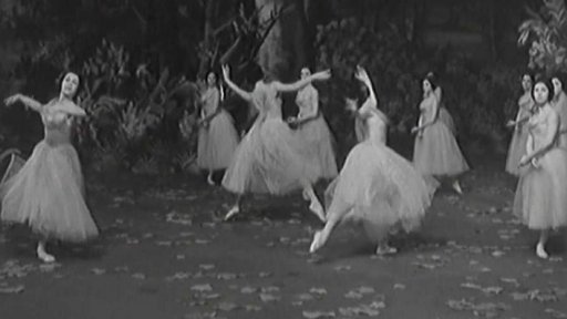 Mladí zemědělci se přišli podívat na natáčení na Barrandově (1971)