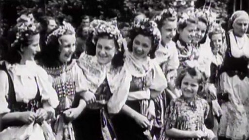 Den radosti v pražské zoo (1945)