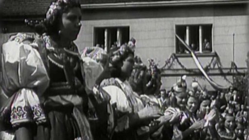 Dožínkové slavnosti (1945)