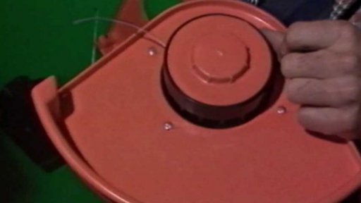 Elektrický strunový žací strojek (1984)