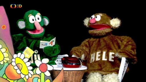 Jůheláci se loučí a uspávají Mufa, aby nezlobil.