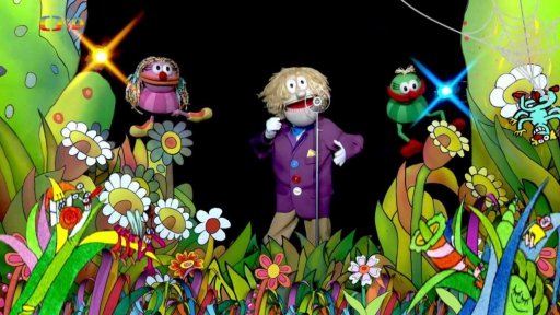 Hary, Fámula a Muf zpívají první část písně Půlka prázdnin.