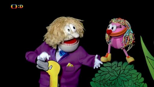 Hary popisuje Famče soutěž Zlatý ptakopysk, pěje píseň Nejtěžší slon na světě.