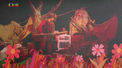 Mufikanti jsou v pekle, jako čerti. Zpívají píseň Malý čertík.