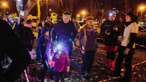 Vá-noční orienťák