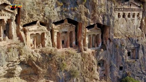 Zaostřeno na: Petra – pouštní město s bazénem