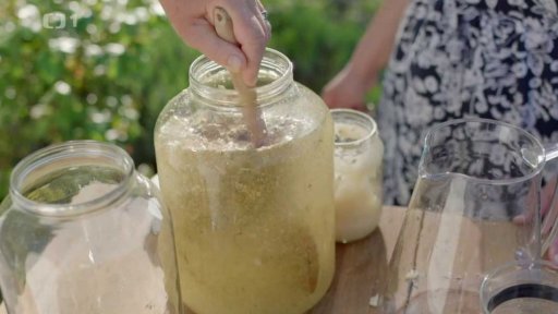 Kvašený tužebníkový nápoj