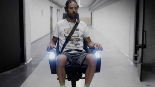 Kancelářská židle s elektromotorem