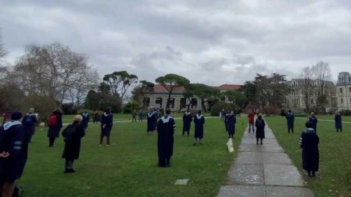 Neutichající protesty na turecké univerzitě