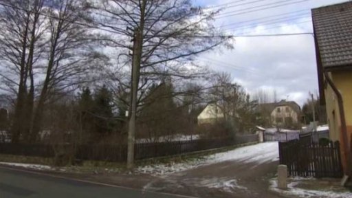 Problémy s dostavbou D11