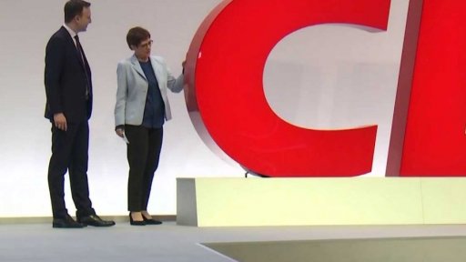 Friedrich Merz novým předsedou CDU