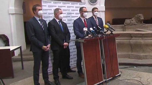 Poslanec Farský se vzdá mandátu