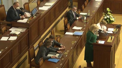 Falešné SMS zprávy rozesílané poslancům