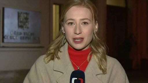 Vláda hledá úspory v rozpočtu