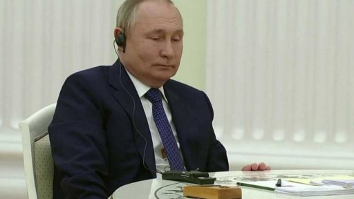 Podrobnosti ze schůzky Putina s Macronem