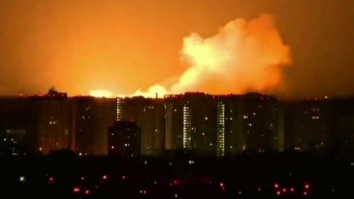 Silné exploze na severovýchodě Kyjeva