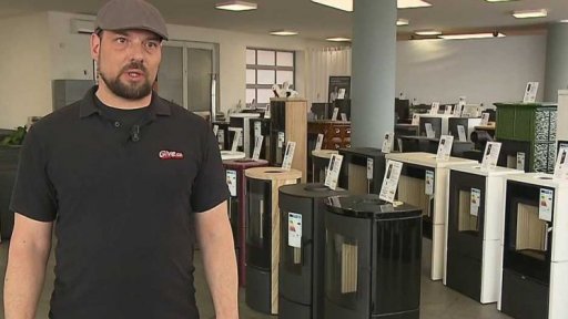 Lidé hledají náhradu za topení plynem