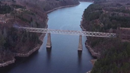 Co bude s historickým mostem u Orlíku?