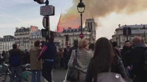 Film o požáru katedrály Notre Dame