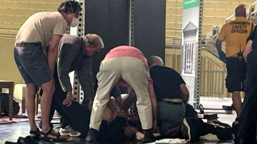 Napadení Salmana Rushidieho