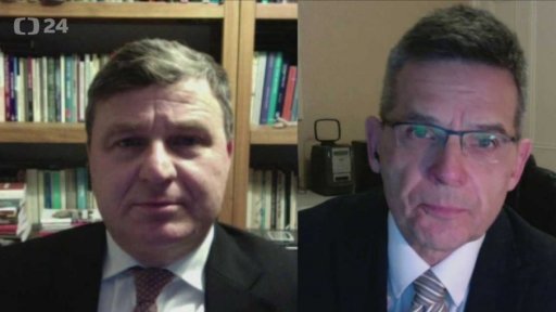 Anglie rozvolňuje. Odkládá i roušky