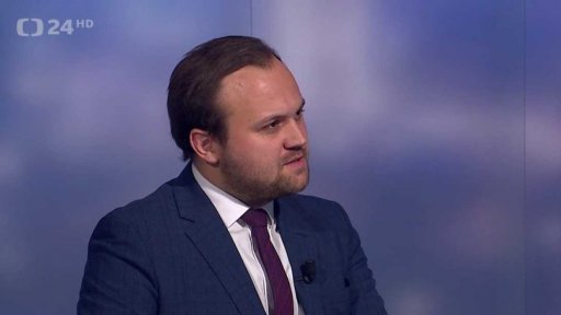 Vyšší platy chtějí soudy i zdravotnictví